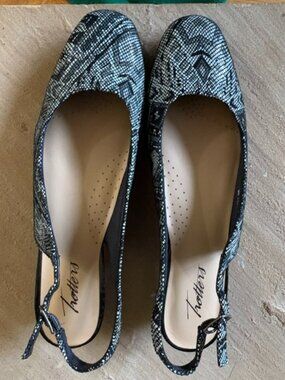 New Trotters Holly Slingback Comfort Wedge Shoes Leather 8N